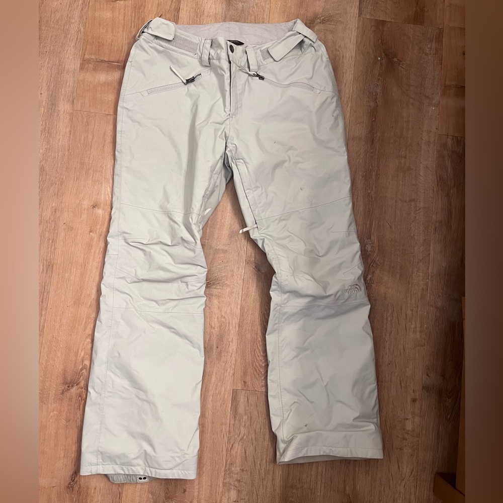 Women’s NORTH FACE ski pants
